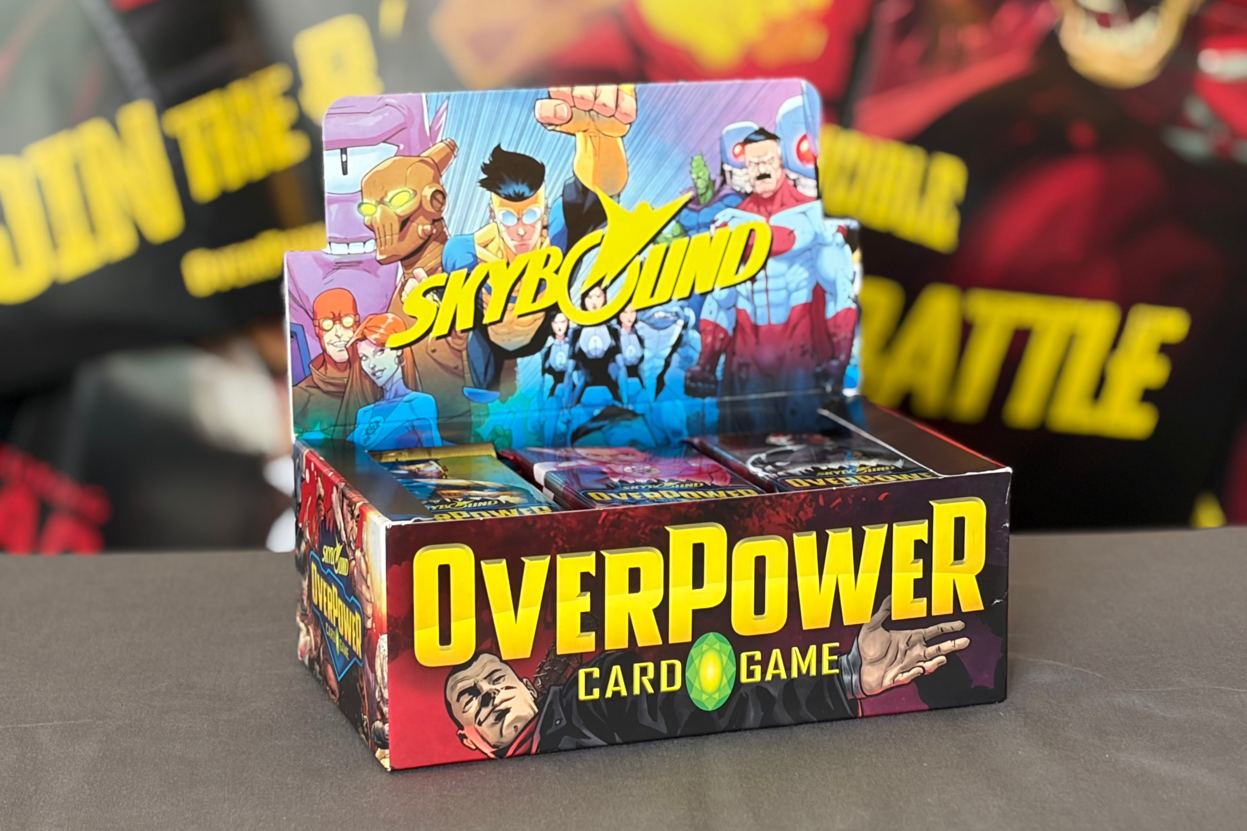 OverPower Invincible and The Walking Dead TCG - Display Box BOOSTER PACKS